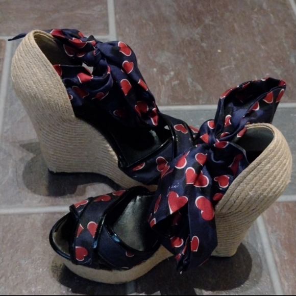 Gucci heart sill stain espadrilles wedge sandal size 38 - Picture 4 of 6